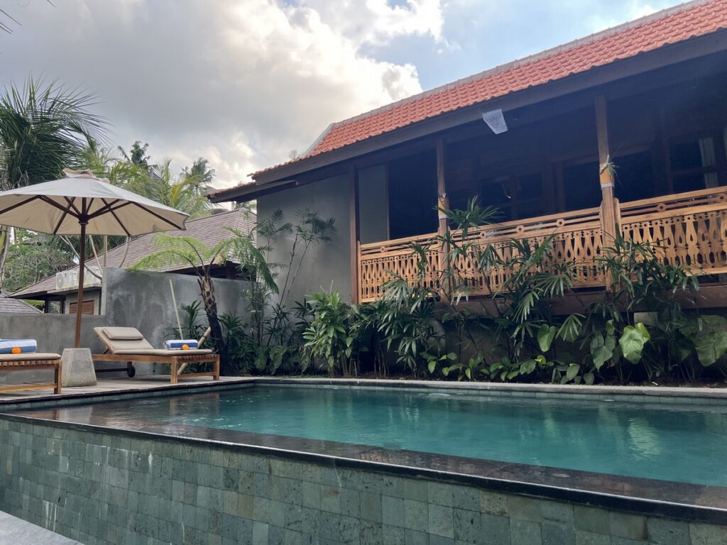 rumahkayuresort